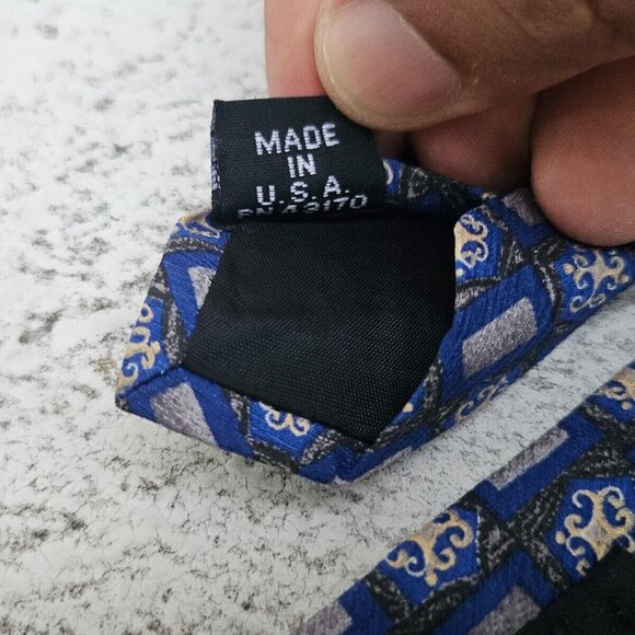 Geoffrey Beene Men Tie Multi Color Necktie100% Silk Classic Tie Made in USA - Picture 9 of 10